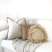 Load image into Gallery viewer, Little Cove Living