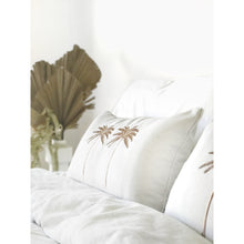 Load image into Gallery viewer, Little Cove Living