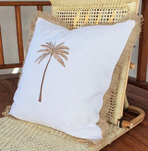 Load image into Gallery viewer, Little Cove Living