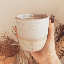Load image into Gallery viewer, Saide - Tan ceramic soy candle
