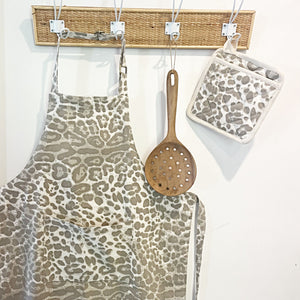 BIG CAT APRON