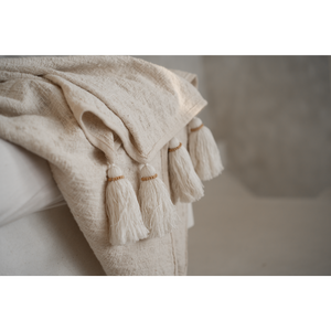 NUSA COTTON THROW BLANKET WITH BEADED TASSELS
