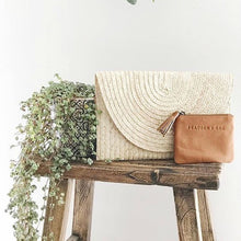 Load image into Gallery viewer, Little Cove Living
