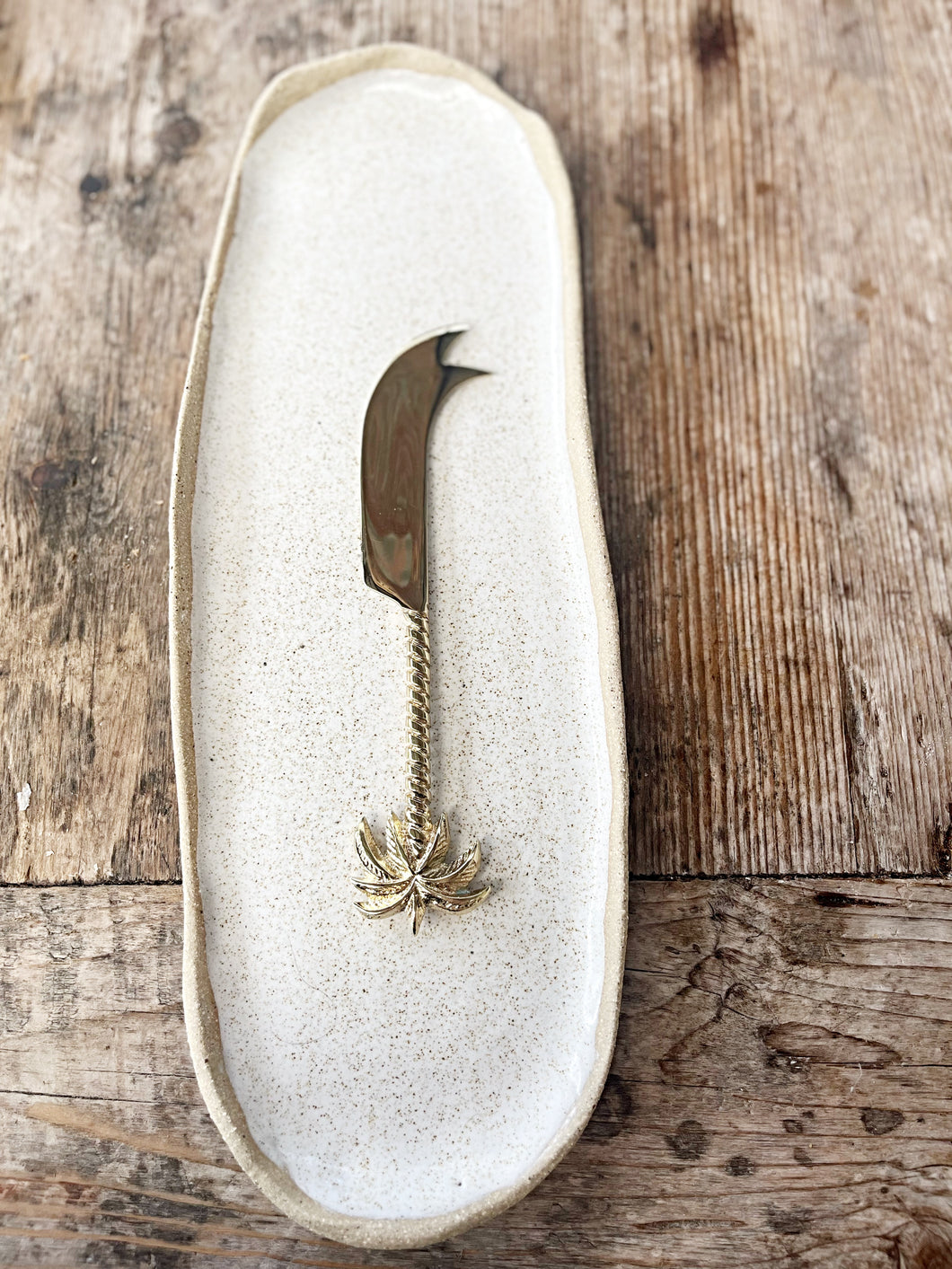 POLISHED BRASS PALM TREE CHEESE KNIFE