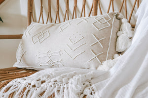 BEADED LINEN LUMBAR CUSHION - NATURAL