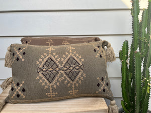 EMBROIDERED LUMBAR CUSHION